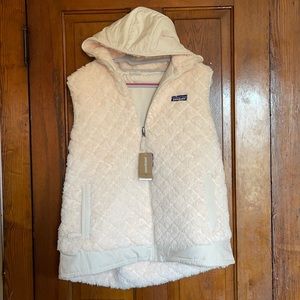 NWT Patagonia Los Gatos Hooded Vest -Reversible